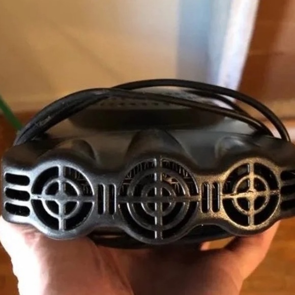 Portable Car Heater/Defroster - Picture 2 of 3